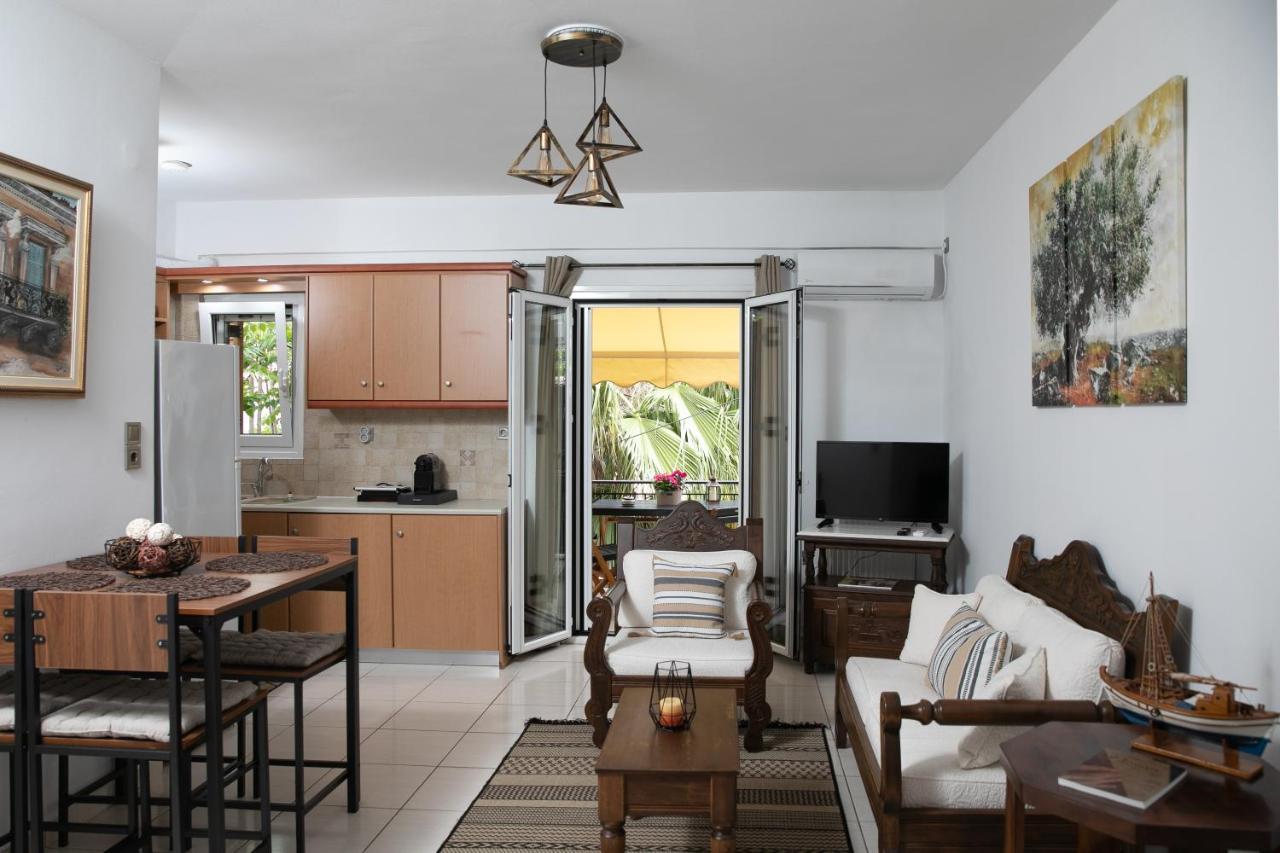 Aegina Town Apartment , With Private Parking Exteriér fotografie